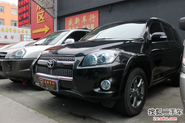 丰田RAV42013款特享版 2.0L 手动经典 