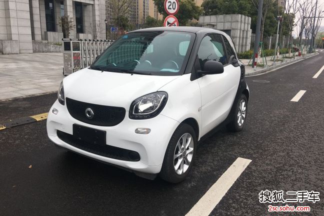 smartfortwo2016款1.0L 硬顶灵动版