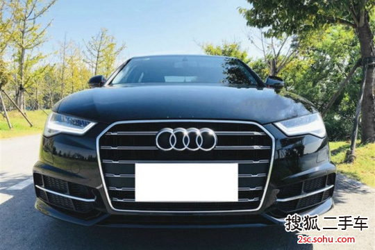 奥迪A6L2018款30周年纪念版 45 TFSI quattro 运动型