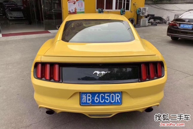 福特Mustang2015款2.3T 性能版 点击看大图
