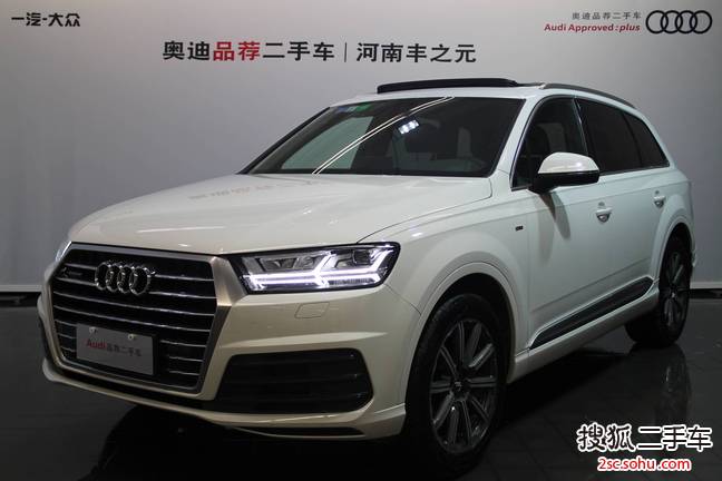 奥迪Q72016款45 TFSI S-Line运动型