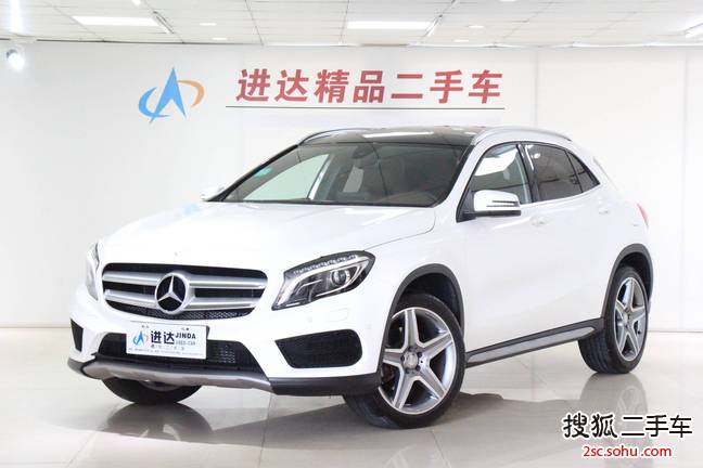 奔驰GLA级2015款GLA 260 4MATIC 