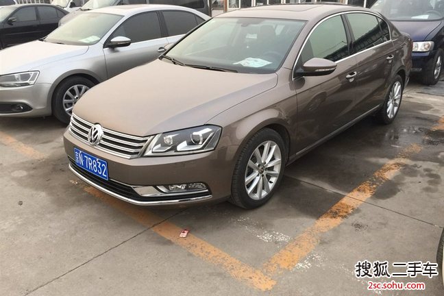 大众迈腾2012款2.0TSI DSG 尊贵型