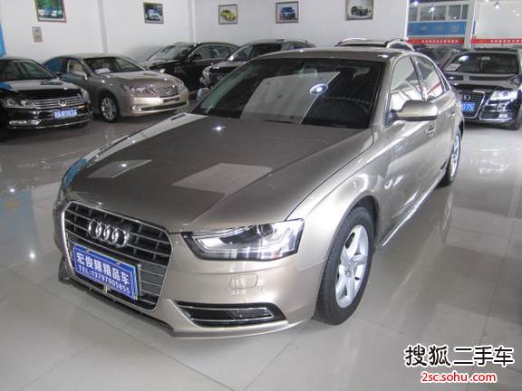 奥迪A4L2013款35 TFSI(2.0T)自动标准型