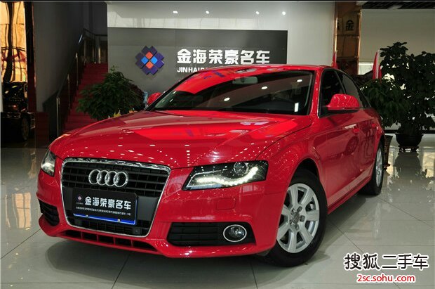 奥迪A4L2012款2.0TFSI 舒适型