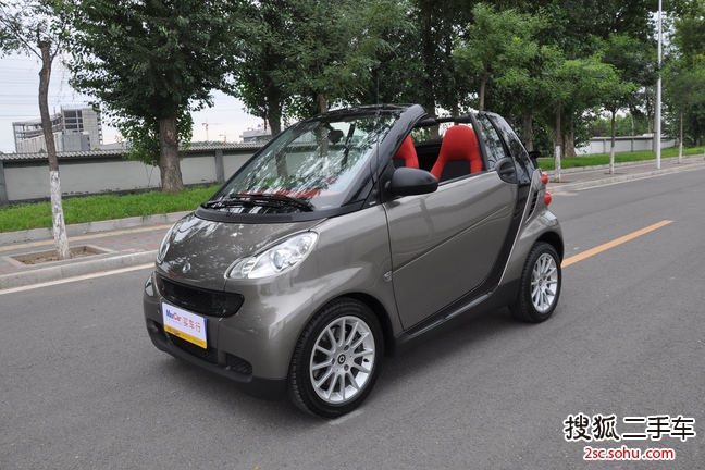 smartfortwo2011款1.0L MHD 敞篷激情版