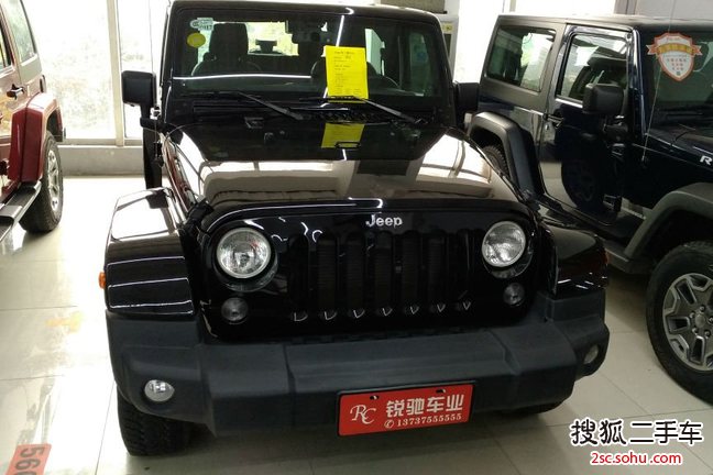 Jeep牧马人两门版2013款3.6L 撒哈拉