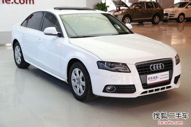 奥迪A4L2009款2.0TFSI 舒适型