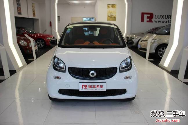 smartfortwo2016款1.0L 硬顶激情版