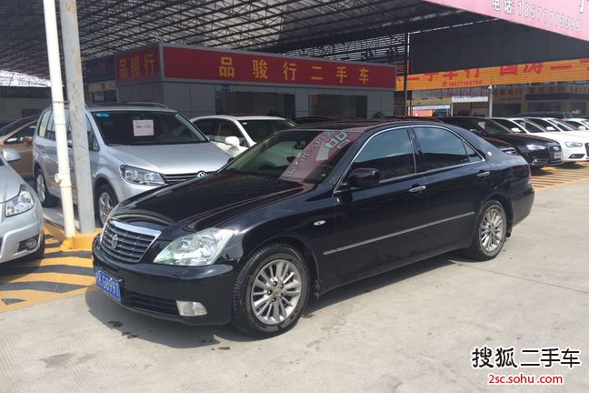 丰田皇冠2007款2.5L Royal 导航版