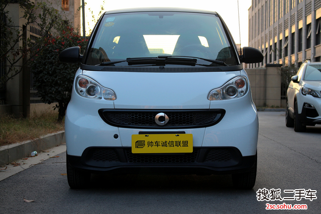 smartfortwo2012款1.0 MHD 硬顶标准版