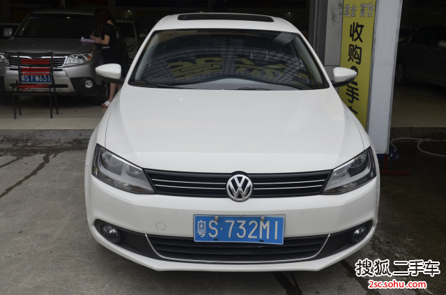 大众速腾2013款1.4TSI DSG 蓝驱版