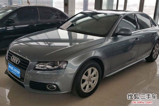 奥迪A4L2011款2.0TFSI 舒适型