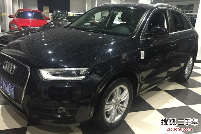 奥迪Q32013款35 TFSI 全时四驱舒适型