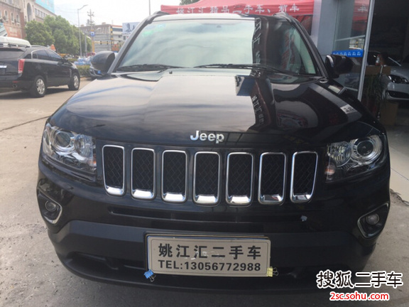 Jeep指南者2014款改款 2.4L 四驱舒适版