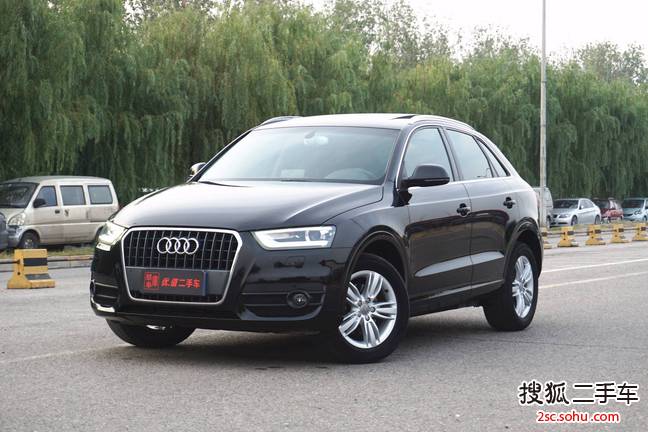 奥迪Q32015款35 TFSI 舒适型