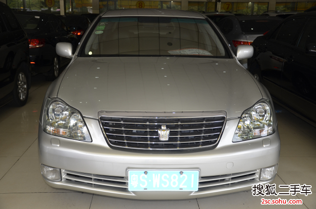 丰田皇冠2005款Royal 2.5电喷（手自一体六速）