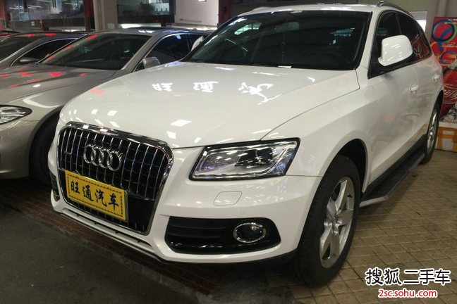 奥迪Q52015款40 TFSI 豪华型