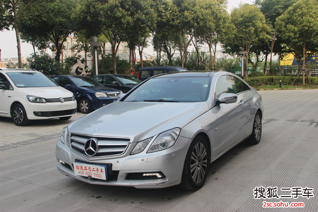 奔驰E级双门2010款E260 coupe