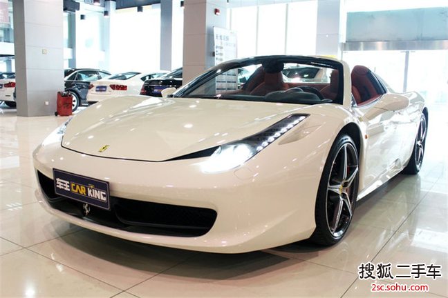 法拉利4582013款4.5L Spider