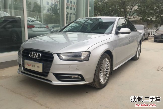 奥迪A4L2013款35 TFSI 自动技术型