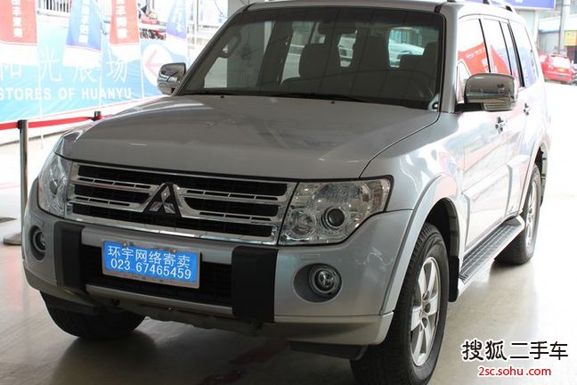 三菱帕杰罗2010款3.0L 精英版