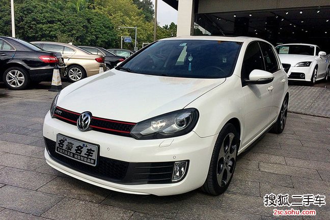 大众高尔夫GTI2012款2.0 TSI DSG 豪华版