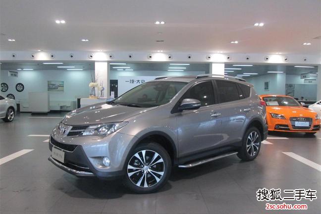 丰田RAV42013款2.5L 自动四驱豪华版 