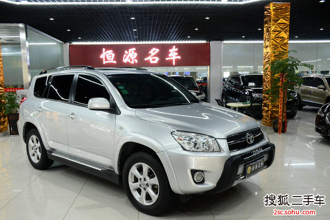 丰田RAV42010款2.4L 自动 豪华升级版