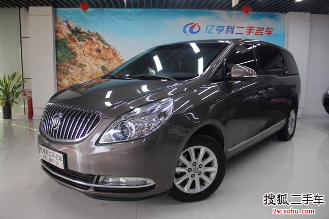 别克GL82013款3.0L XT豪华商务旗舰版