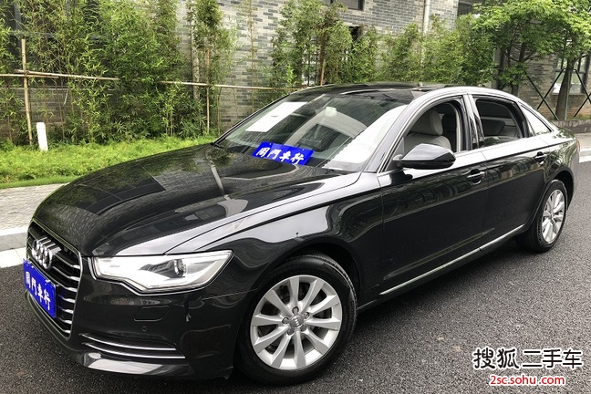 奥迪A6L2012款30 FSI 舒适型(2.5L)