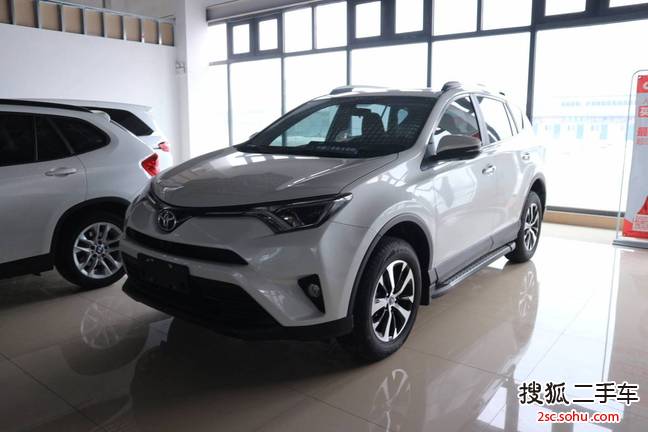 丰田RAV4荣放2016款荣放 2.0L CVT两驱风尚版