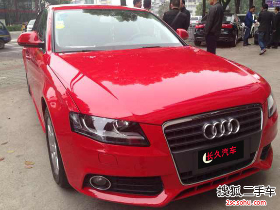 奥迪A4L2010款2.0TFSI 舒适型