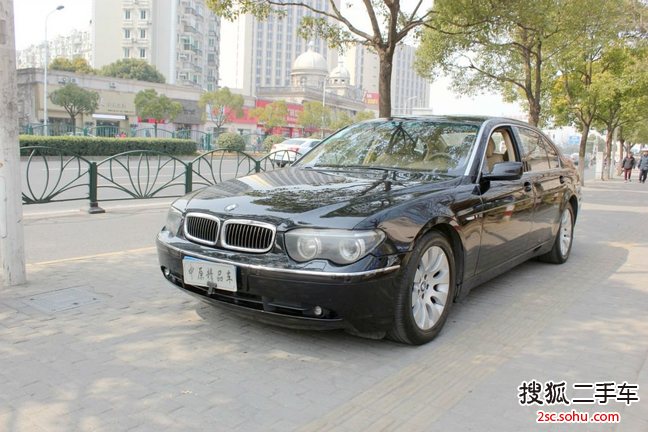 宝马7系2004款760Li