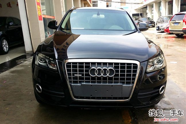 奥迪Q52010款2.0TFSI 技术型