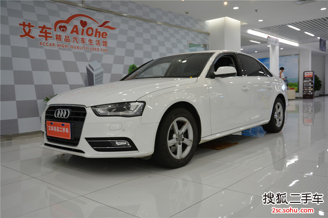 奥迪A4L2013款35 TFSI 自动舒适型