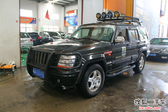 JeepJeep27002005款2.7 手动 四驱