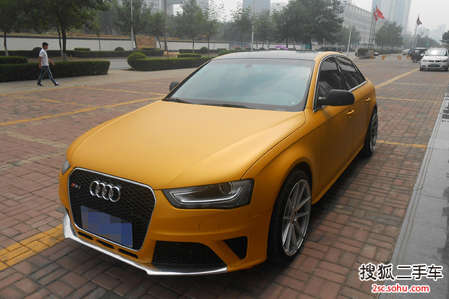 奥迪A4L2013款35 TFSI 自动舒适型