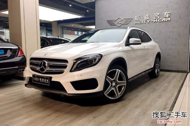 奔驰GLA级2015款GLA 260 4MATIC 