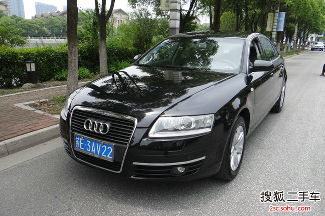 奥迪A6L2006款A6L 2.4 手自一体尊贵型