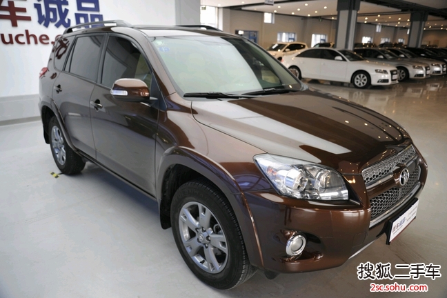 丰田RAV42013款2.0L 自动 特享经典版