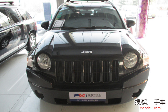 Jeep指南者2009款2.4L 运动版