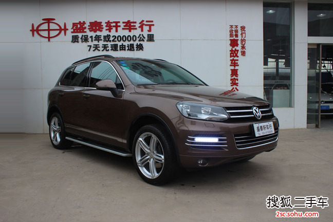 大众途锐2011款3.0TSI V6 舒适型 