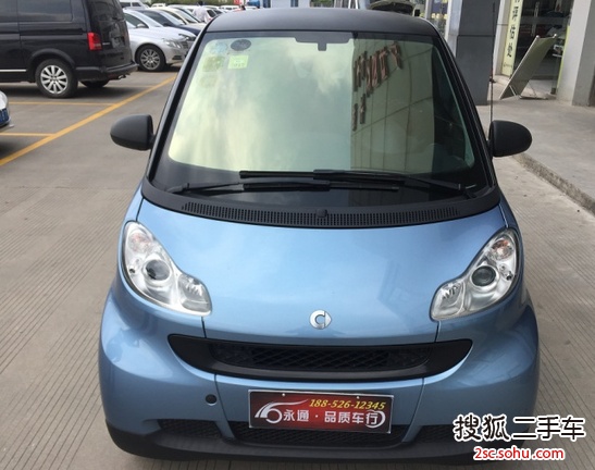 smartfortwo2011款1.0L MHD 硬顶标准版