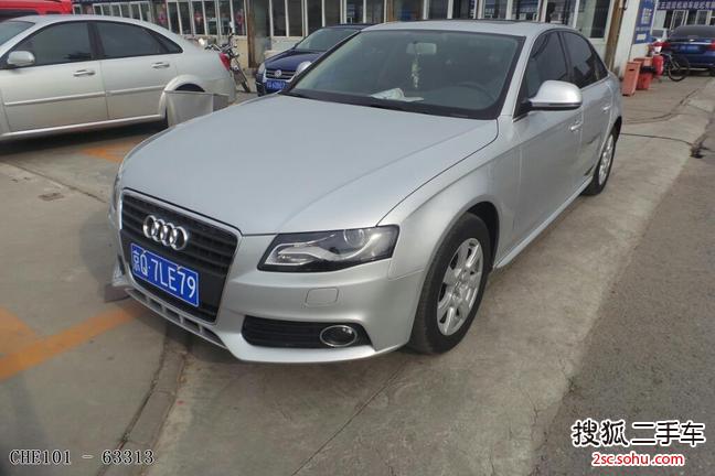 奥迪A4L2010款2.0TFSI 豪华型