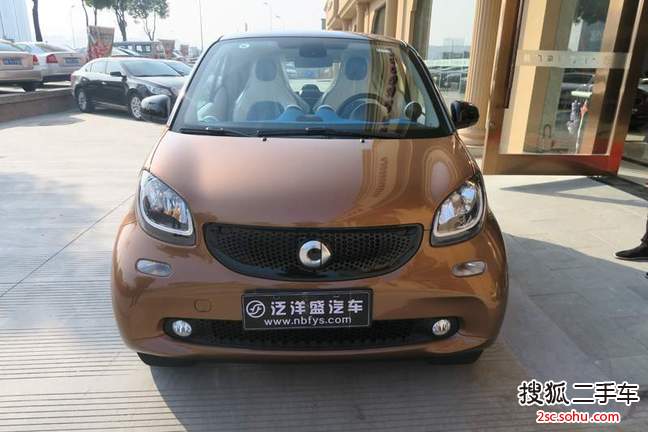 smartfortwo2016款0.9T 硬顶极致版