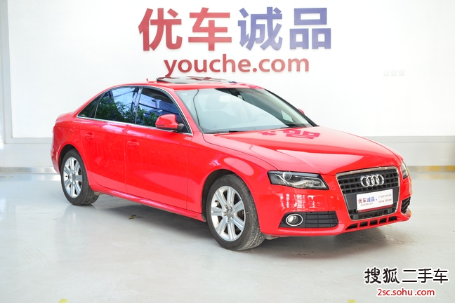 奥迪A4L2009款2.0TFSI 标准型