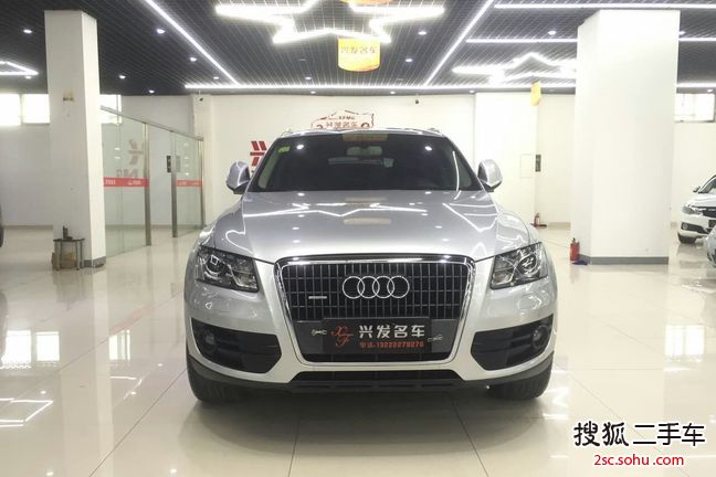 奥迪Q52011款2.0TFSI 动感型