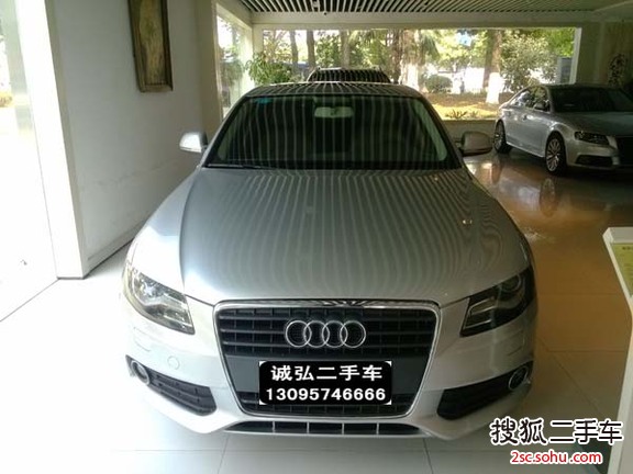 奥迪A4L2011款2.0TFSI 舒适型