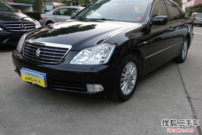 丰田皇冠2007款3.0L Royal Saloon导航